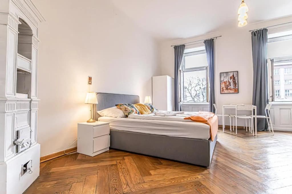 Gorgeous 1BR Apt near AKH Hospital - photo 9