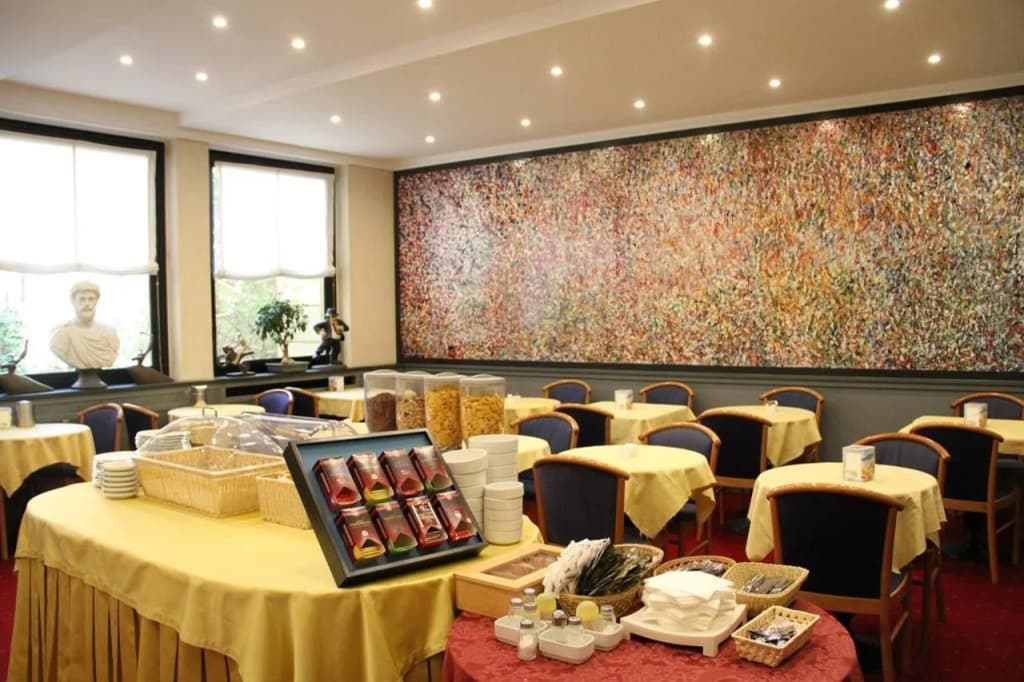 Hotel Club - photo 13
