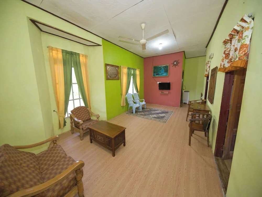 OYO 90990 Sri Tempurung Homestay - photo 12