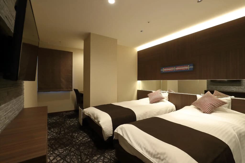 Osaka Teikoku Hotel - photo 6