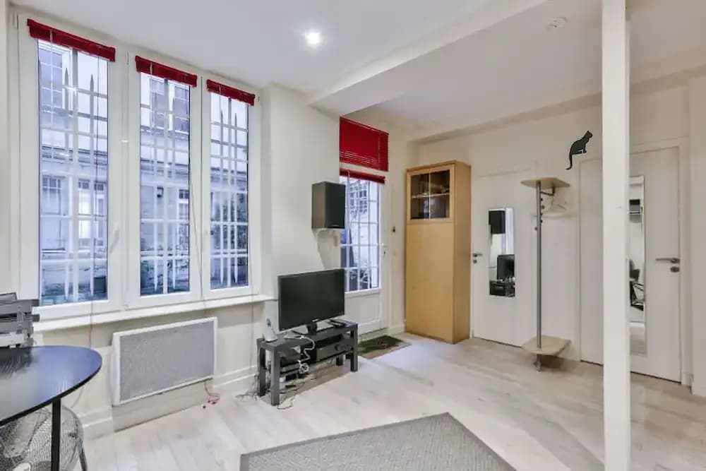 New Renovated Saint Germain 2bd - photo 5