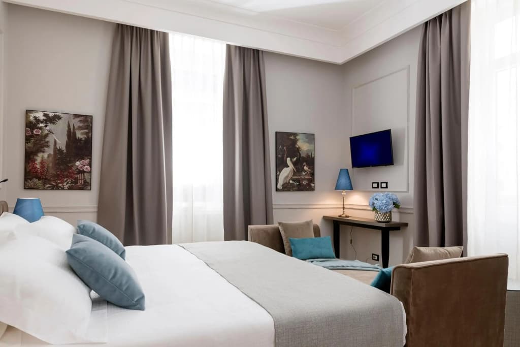 La Ville Art Noveau Hotel - photo 3