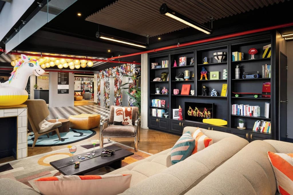 Moxy Paris La Villette Hotel - photo 23