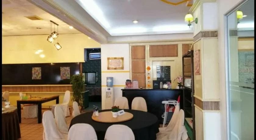 OYO 89489 Al Ansar Hotel - photo 18