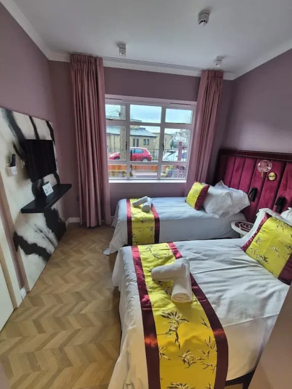 Rosemay Boutique Hotel Near Heathrow Airport - photo 17