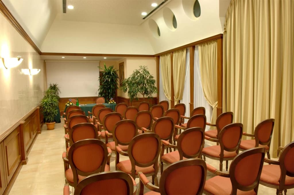 Andreola Central Hotel - photo 18