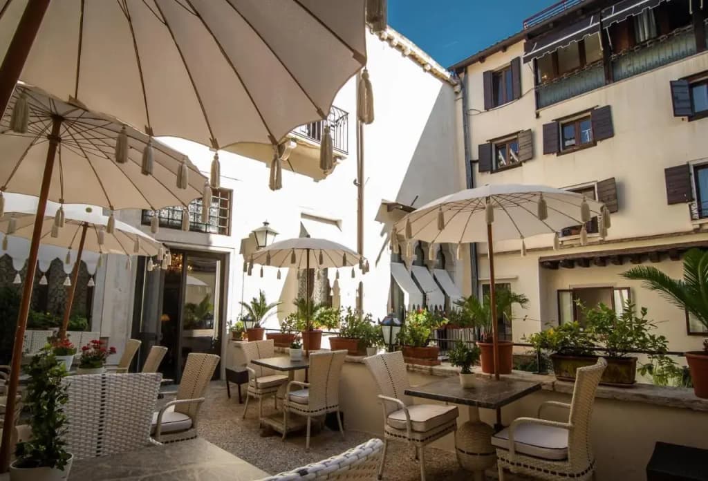 Palazzo Paruta & Wellness Apartments - photo 22