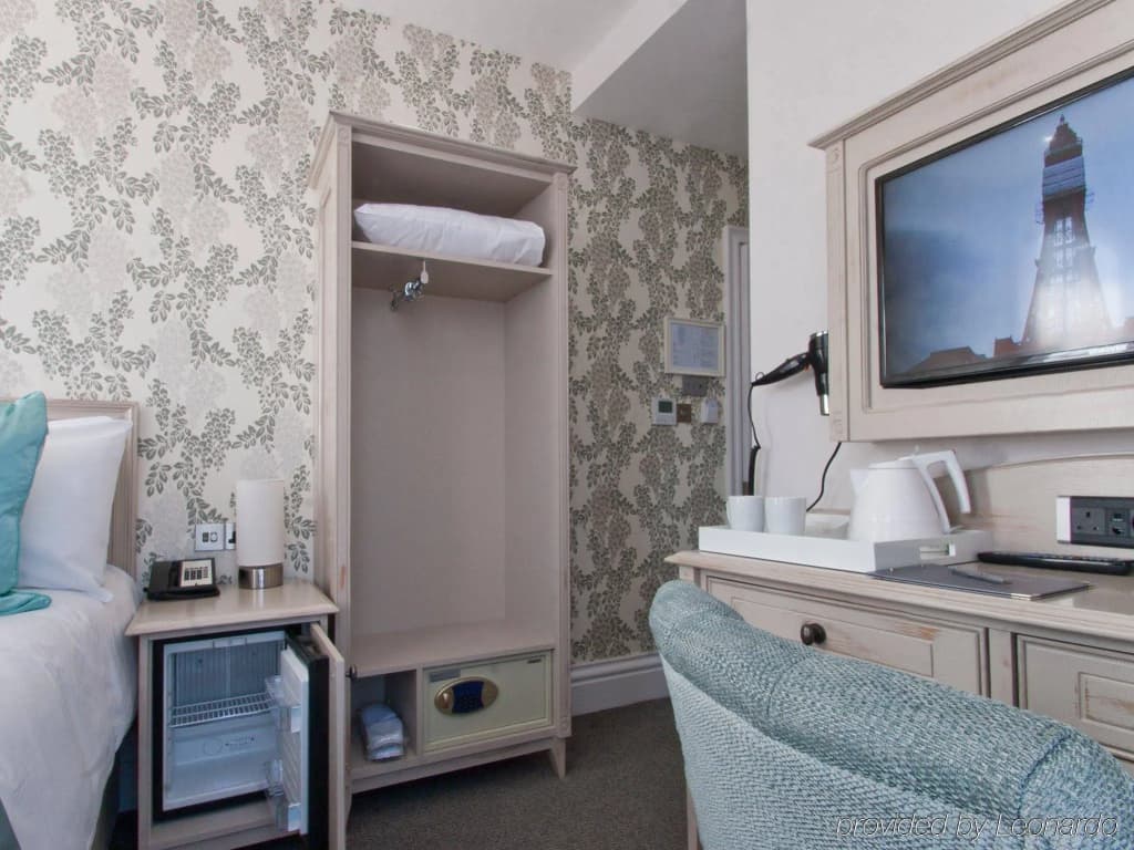W12 Rooms - photo 17