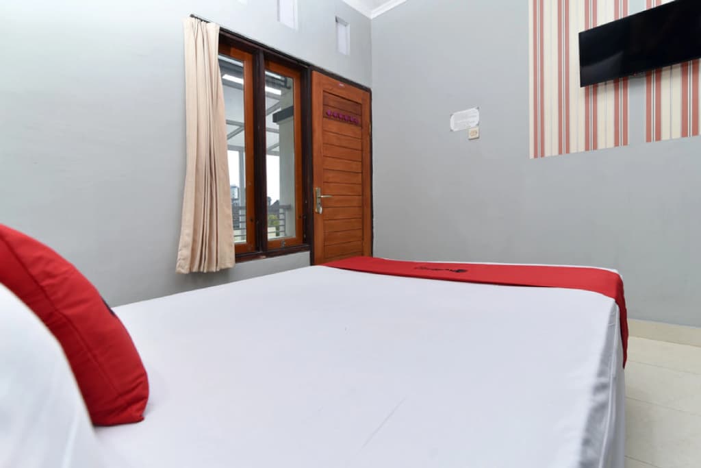 RedDoorz near Teuku Umar Barat Denpasar - photo 4