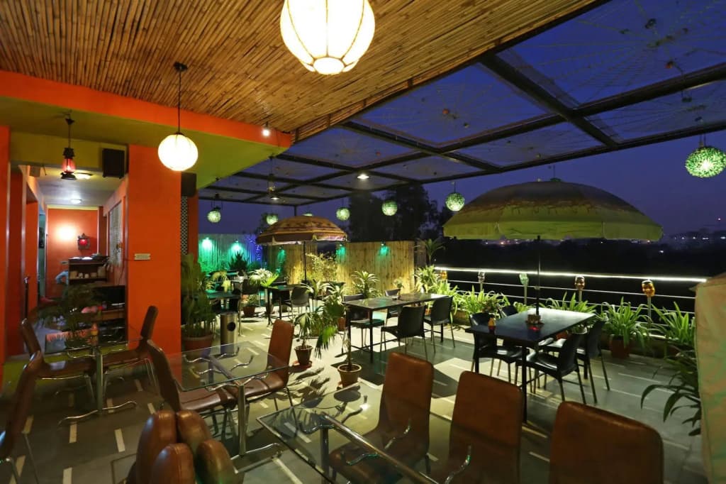 Star Plaza - photo 18
