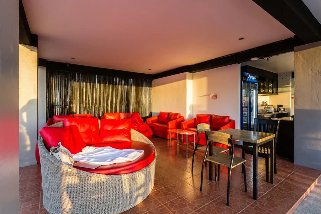 7Q Patong Beach Hotel - photo 17