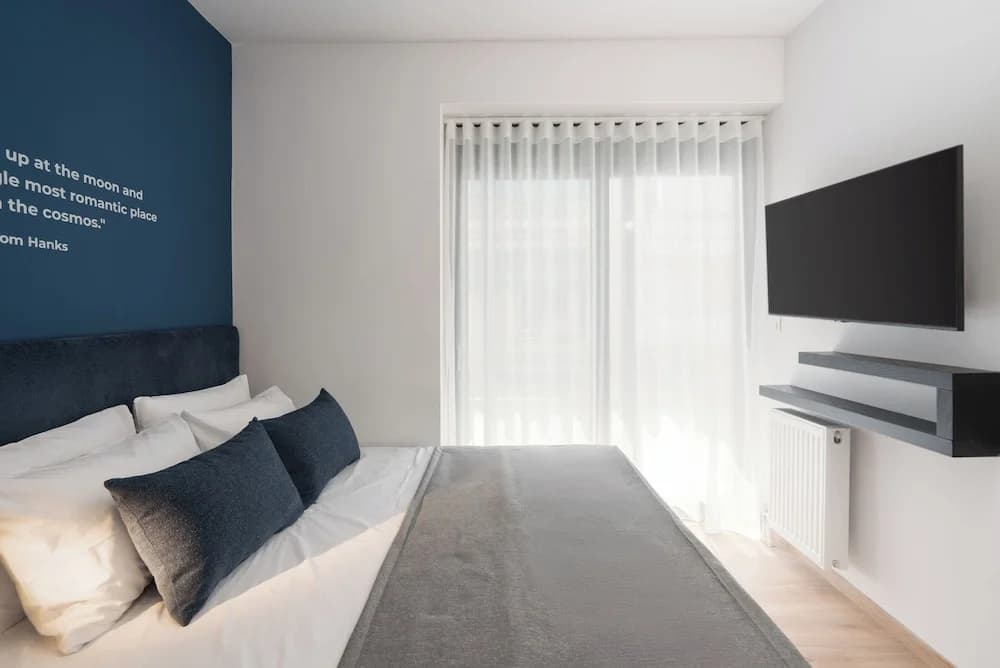 Kosmos Luxury Residences - photo 3