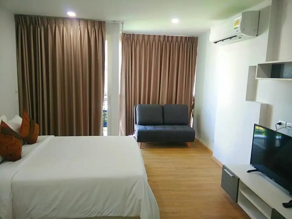 Ozone Condotel Kata Beach by Alpina - photo 5