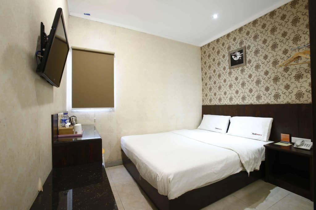 RedDoorz @ Gajah Mada - photo 2