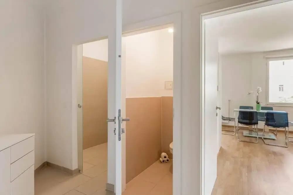 Studio Stubenbastei Check in 15h to 22h Only - photo 6