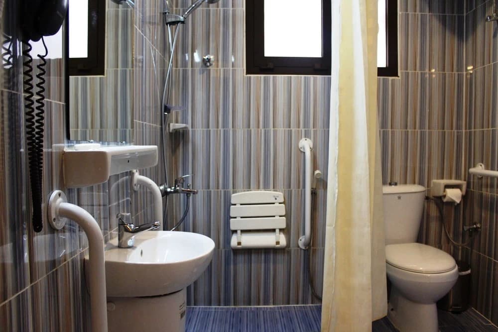 Sutchi Hotel - photo 8