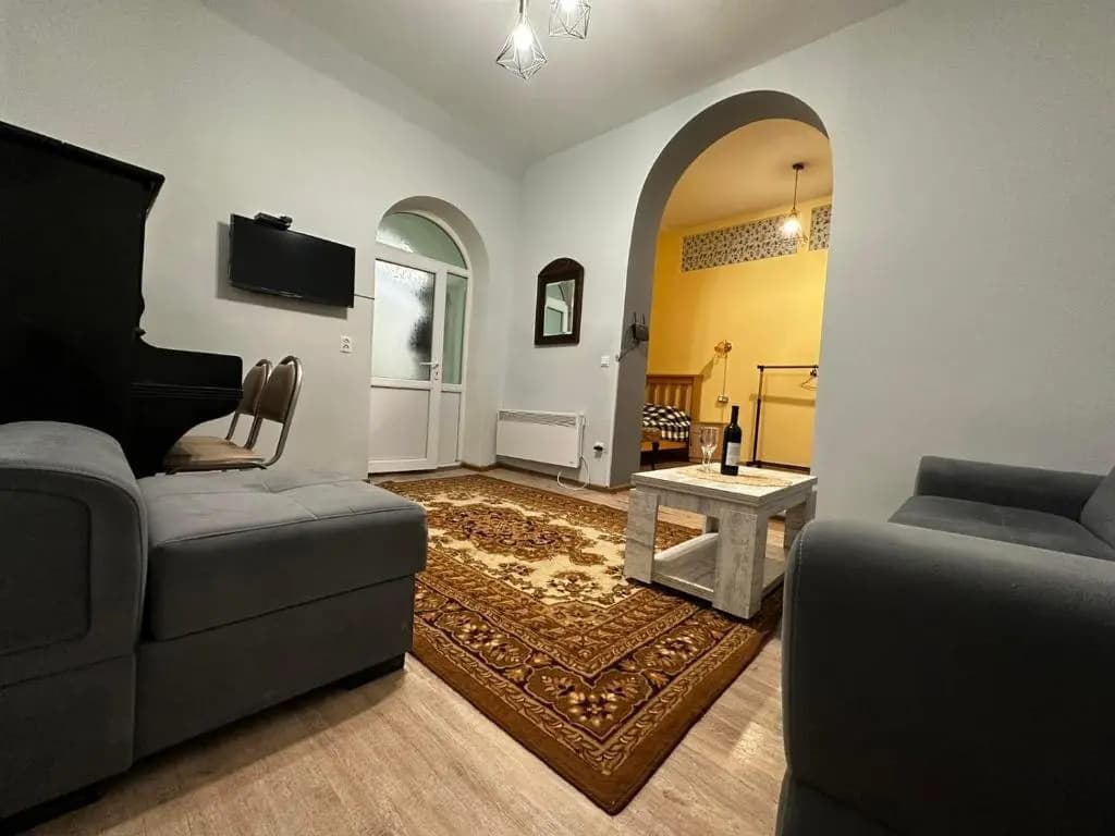 Sweet Home - photo 2