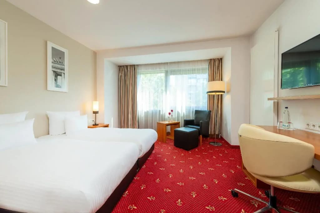 Leonardo Hotel Berlin KU'DAMM - photo 22