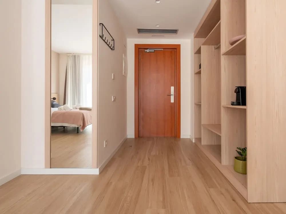 Limehome Barcelona Carrer de Besalú 82 - photo 6