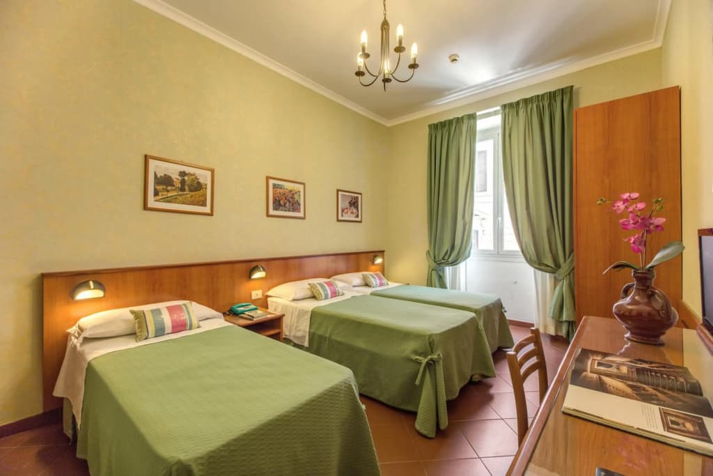 Hotel Corona - photo 43