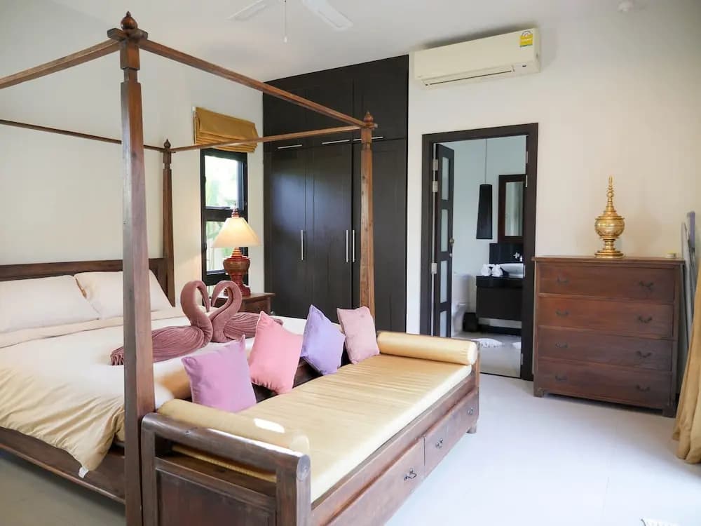 Vacation Pool Villa Naiharn Phuket - photo 4