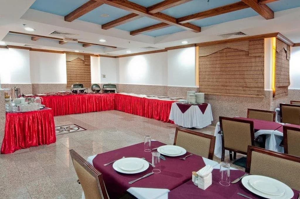 Lavilla Hotel - photo 17