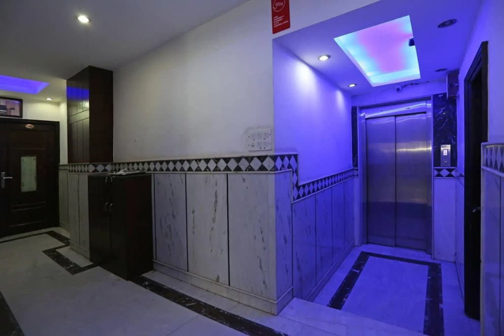 Hotel Sai International - photo 14