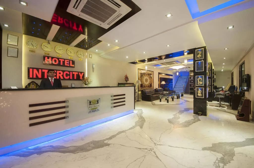 Dewdrop Intercity Hotel - photo 2