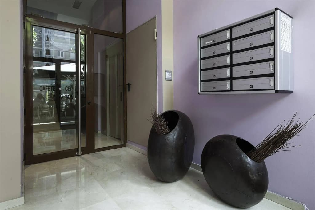 SSG Camp Nou Apartments - photo 11