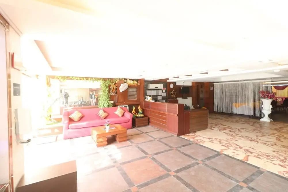 GoldRoom - photo 1