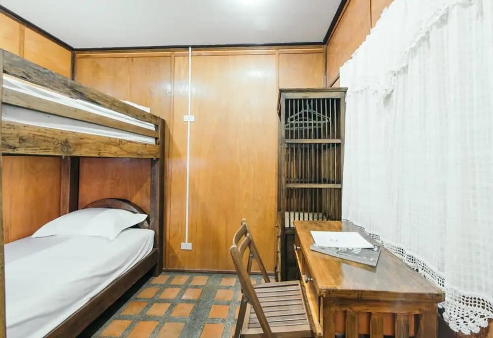 SS Store Bed & Breakfast - photo 2