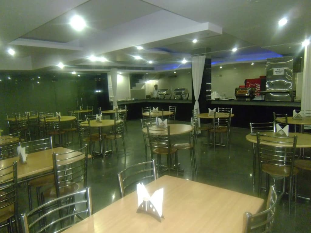 Hotel Vishal Residency, Mahipalpur Near IGI Delhi Airport - photo 22
