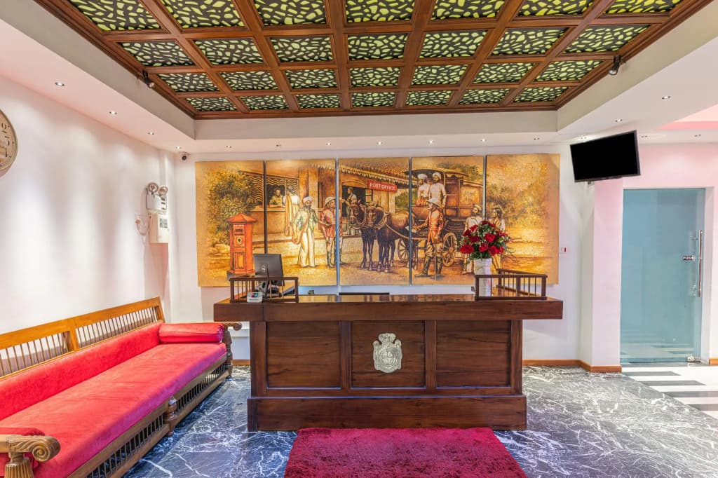 Earl's Red Colombo - photo 2