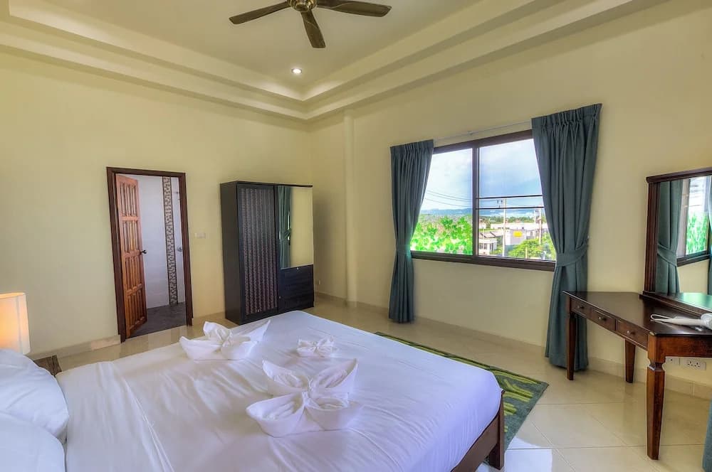 Seaview Tropical 3BR Pool Villa - photo 3