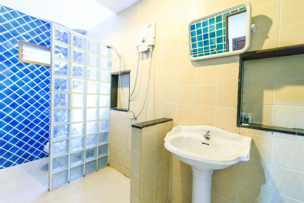 Meewaya Hotel - photo 8