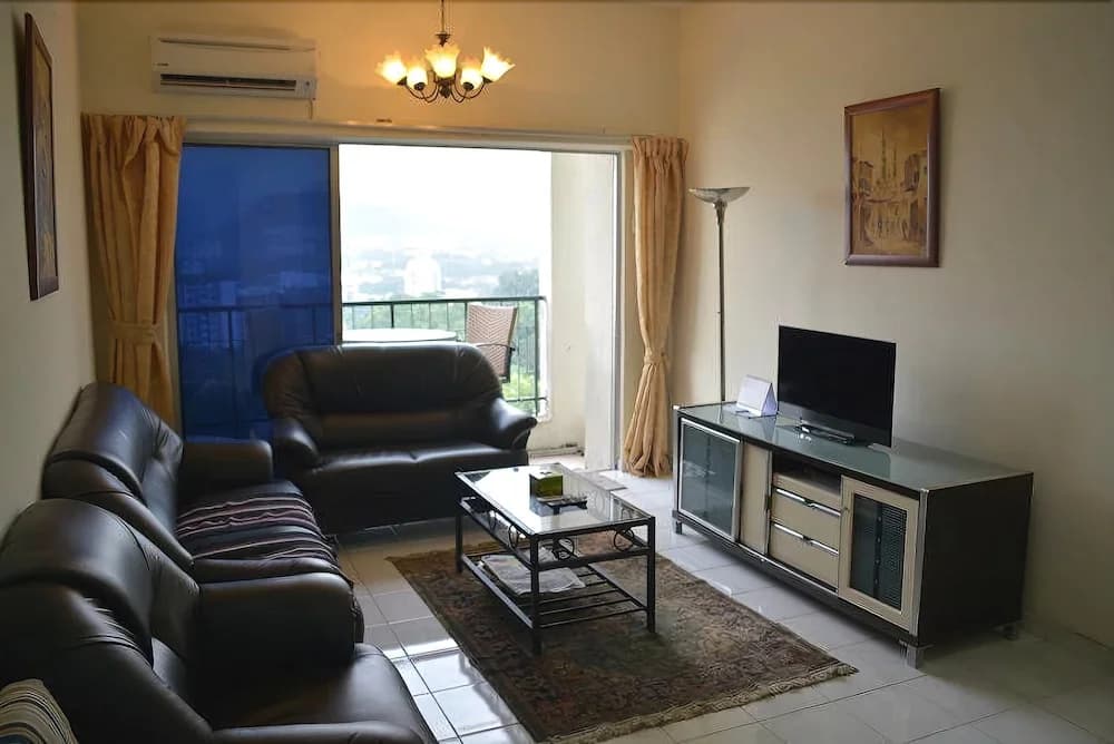 Senyum Homestay Bandar Menjalara - photo 4