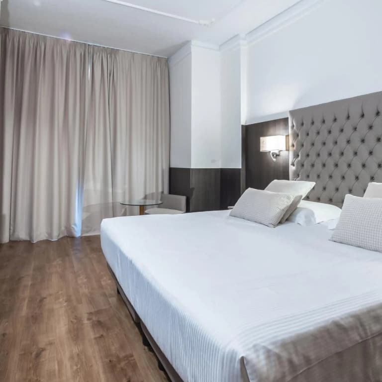 hotel mythos - photo 35