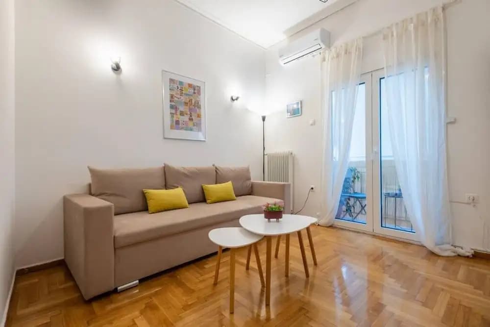 Roubnb Acropolis Museum 1BD Apt - photo 4