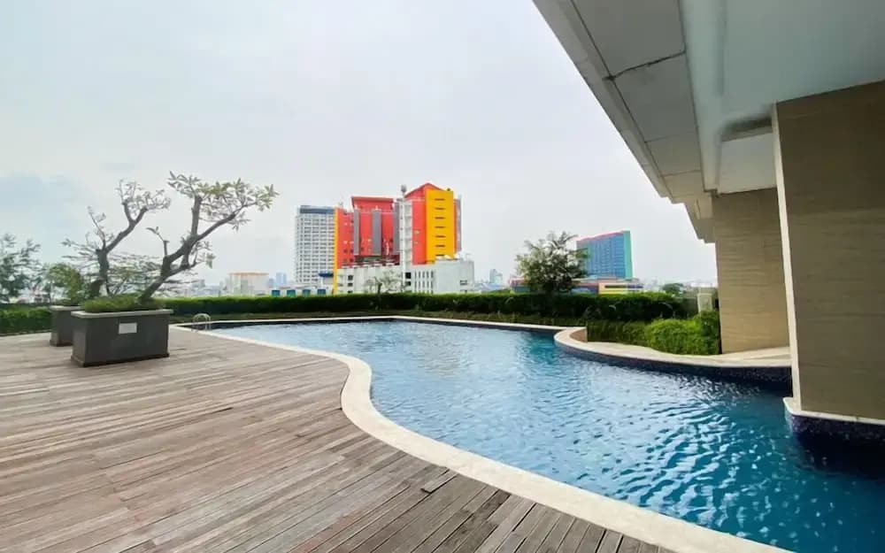 Good Place Studio Apartment Elpis Residence - photo 13