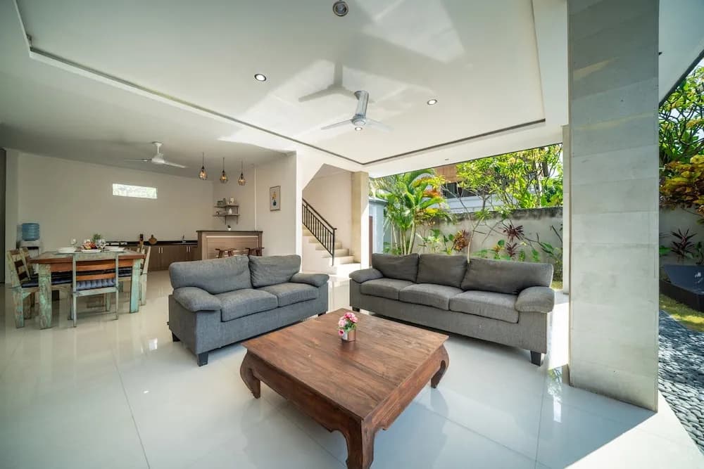 AV Villa Devina - photo 13