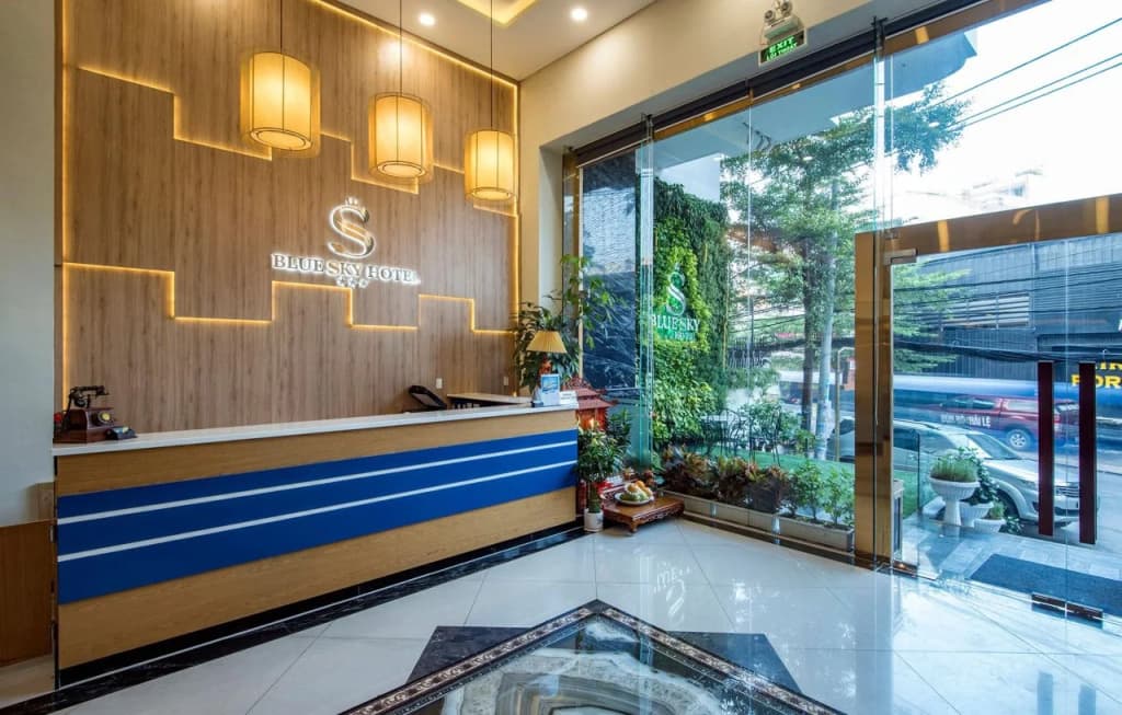 Blue Sky Hotel - photo 10