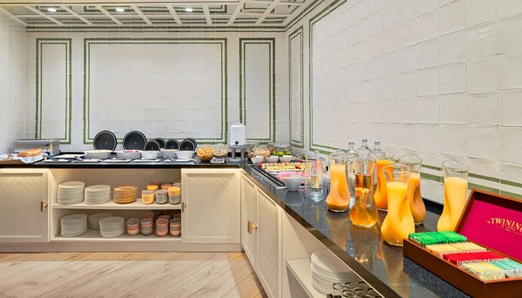 H10 Montcada Boutique Hotel - photo 18