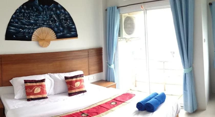 Dow Guesthouse - photo 6