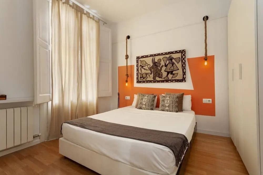 Centric 2 Bedroom Apartment With a Private Lovely Terrace - photo 4