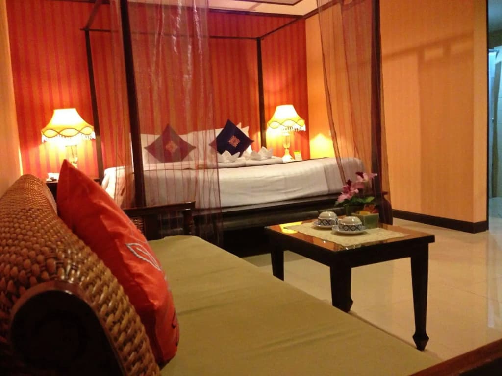 Na Thapae - photo 6