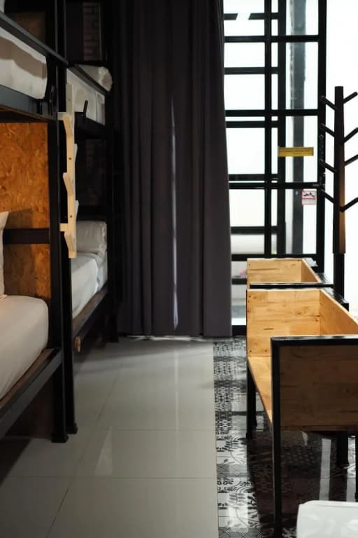 Sherloft Home & Hostel - photo 17