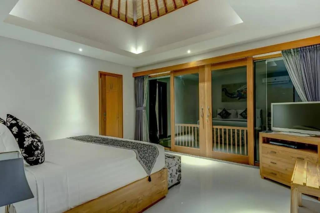 Villa Taksu Legian - photo 3