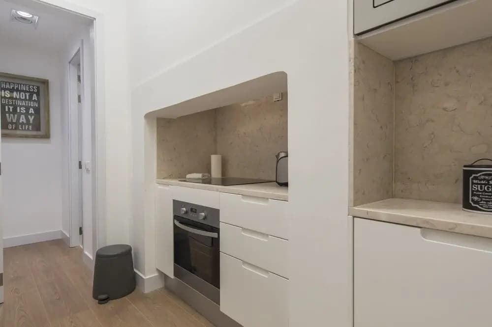 High Ceiling Duplex Apt Cais do Sodre - photo 17