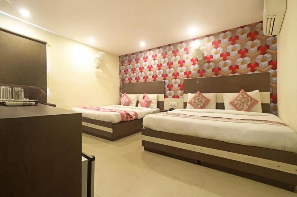 Hotel Smart by Kelvish Hotel - photo 20