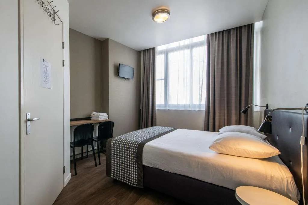 Acostar Hotel - photo 18
